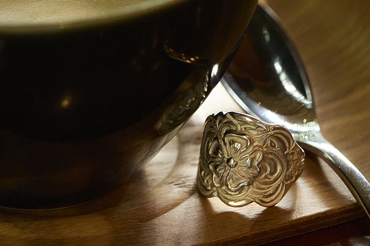 Karakusa Rose Ring No. 94
