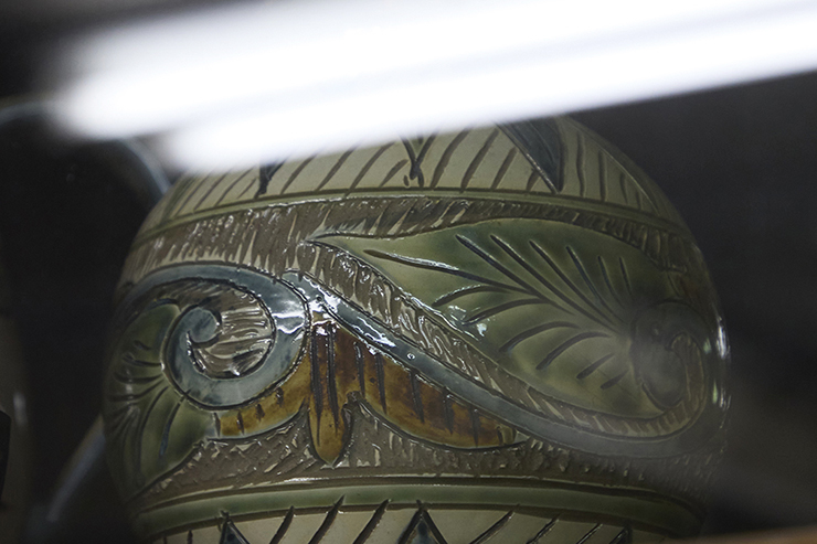 Japanese Ryukyu Craftsmanship Yachimun
