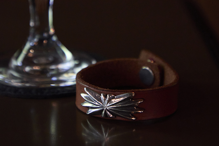 Leather Bracelet  (Butterfly Shell)