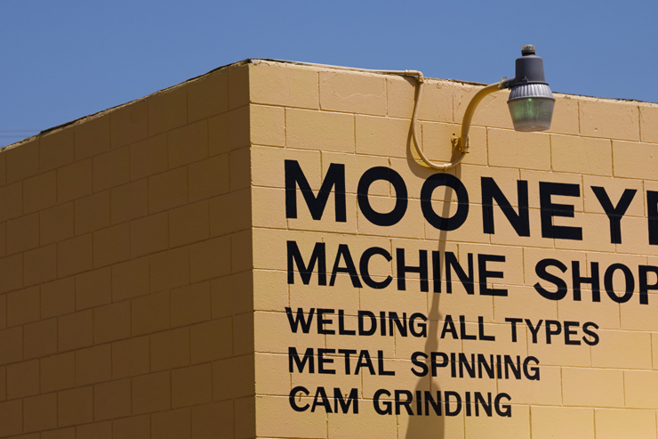 Mooneyes Machine Shop