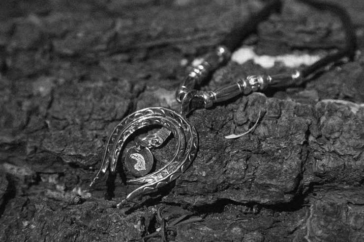 Side Shell Bracelet / Naja (Eagle Head Stamped) Necklace