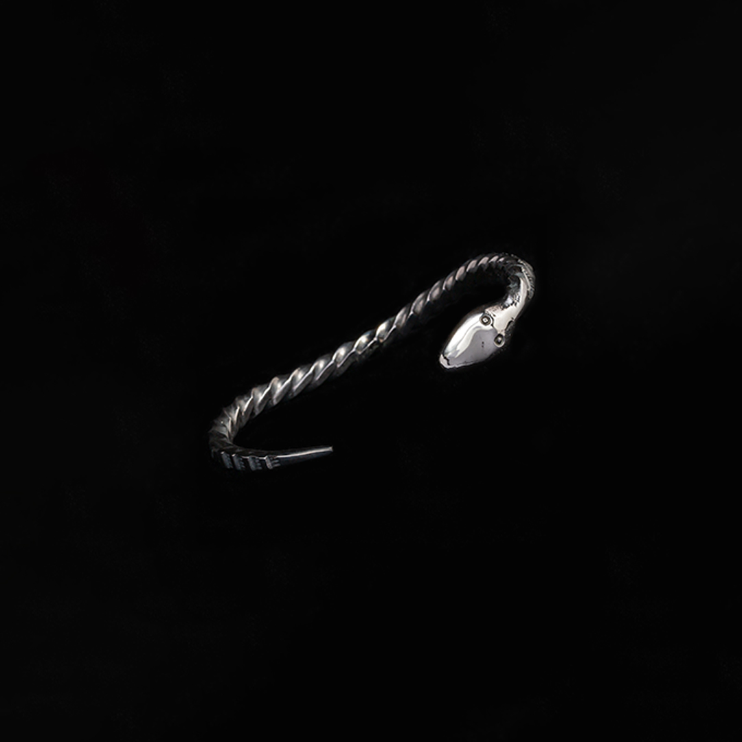 TWISTED SNAKE BRACELET