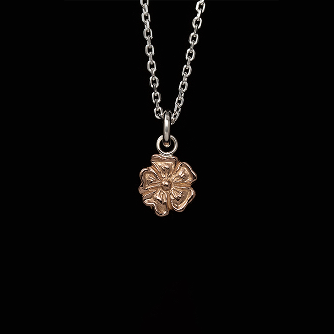 18K ROSE GOLD ROSE PENDANT, MEDIUM